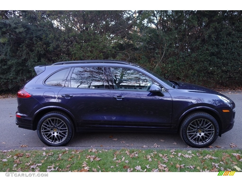 2017 Cayenne Platinum Edition - Purpurite Metallic / Black photo #7