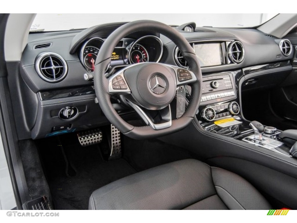 2018 Mercedes-Benz SL 550 Roadster Black Dashboard Photo #124167037