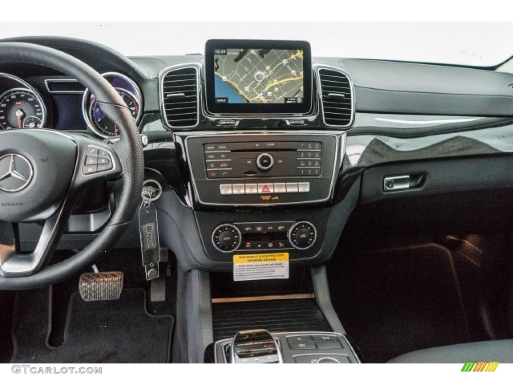 2018 Mercedes-Benz GLE 550e 4Matic Plug-In Hybrid Black Dashboard Photo #124168286