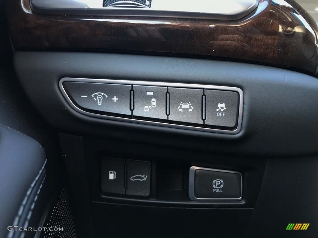 2018 Hyundai Genesis G90 AWD Controls Photo #124177934