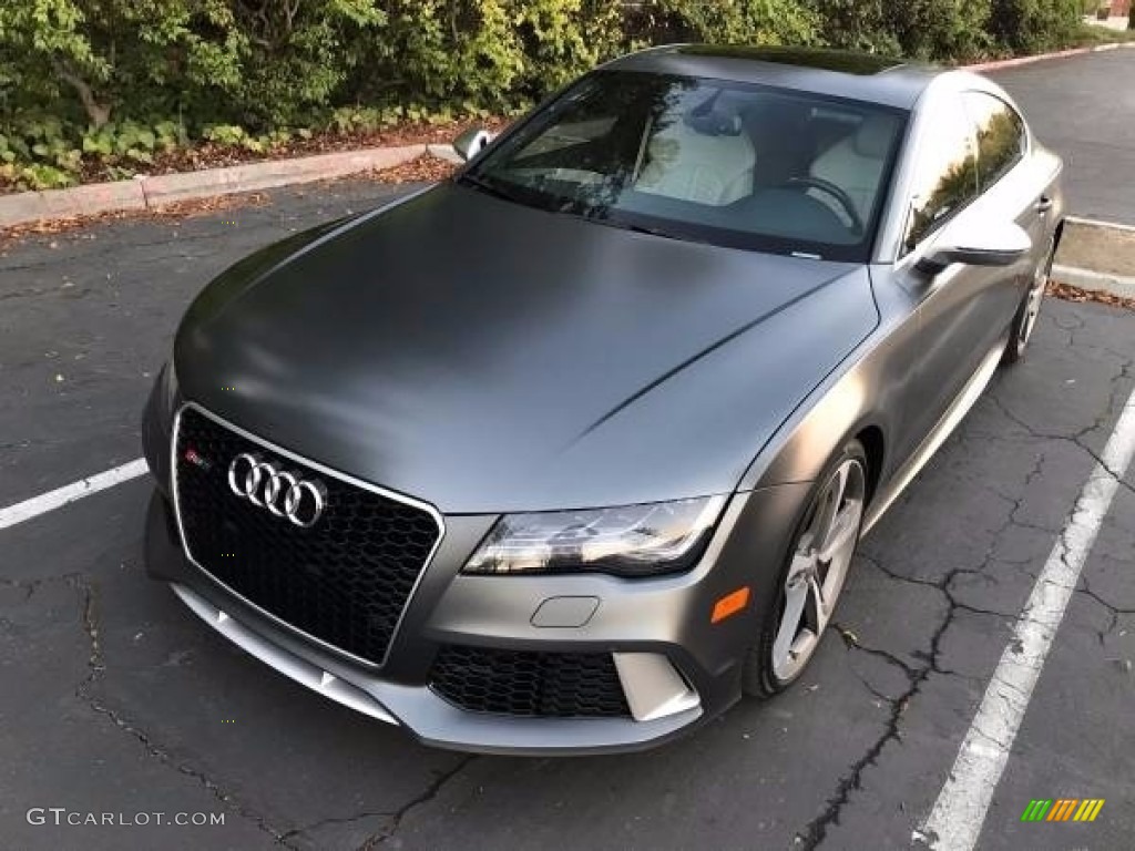 2014 RS 7 4.0 TFSI quattro - Daytona Grey Matte / Lunar Silver Valcona Leather w/Honeycomb Stitching photo #1