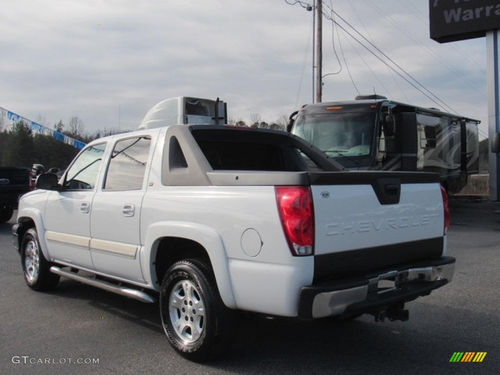 2005 Avalanche LT - Summit White / Tan/Neutral photo #3
