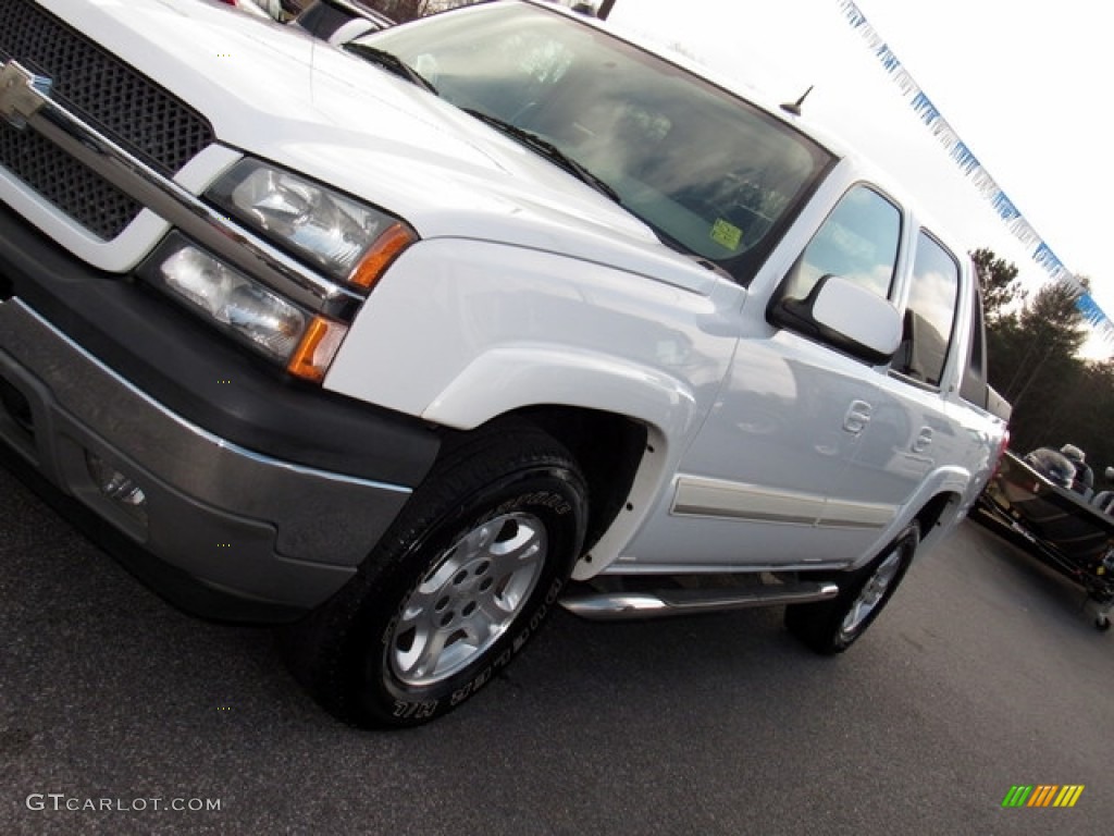 2005 Avalanche LT - Summit White / Tan/Neutral photo #25