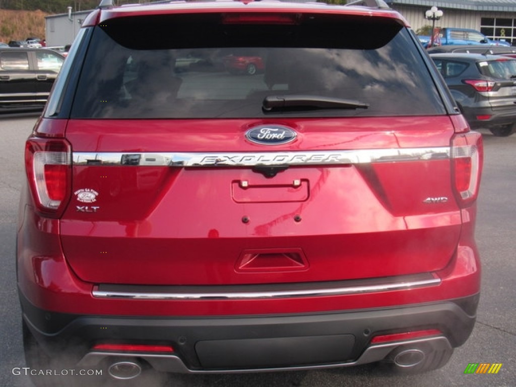 2018 Explorer XLT 4WD - Ruby Red / Medium Stone photo #4