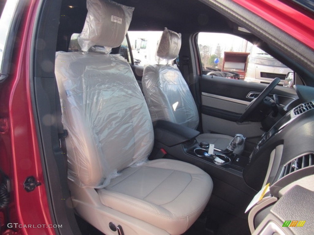 2018 Explorer XLT 4WD - Ruby Red / Medium Stone photo #11