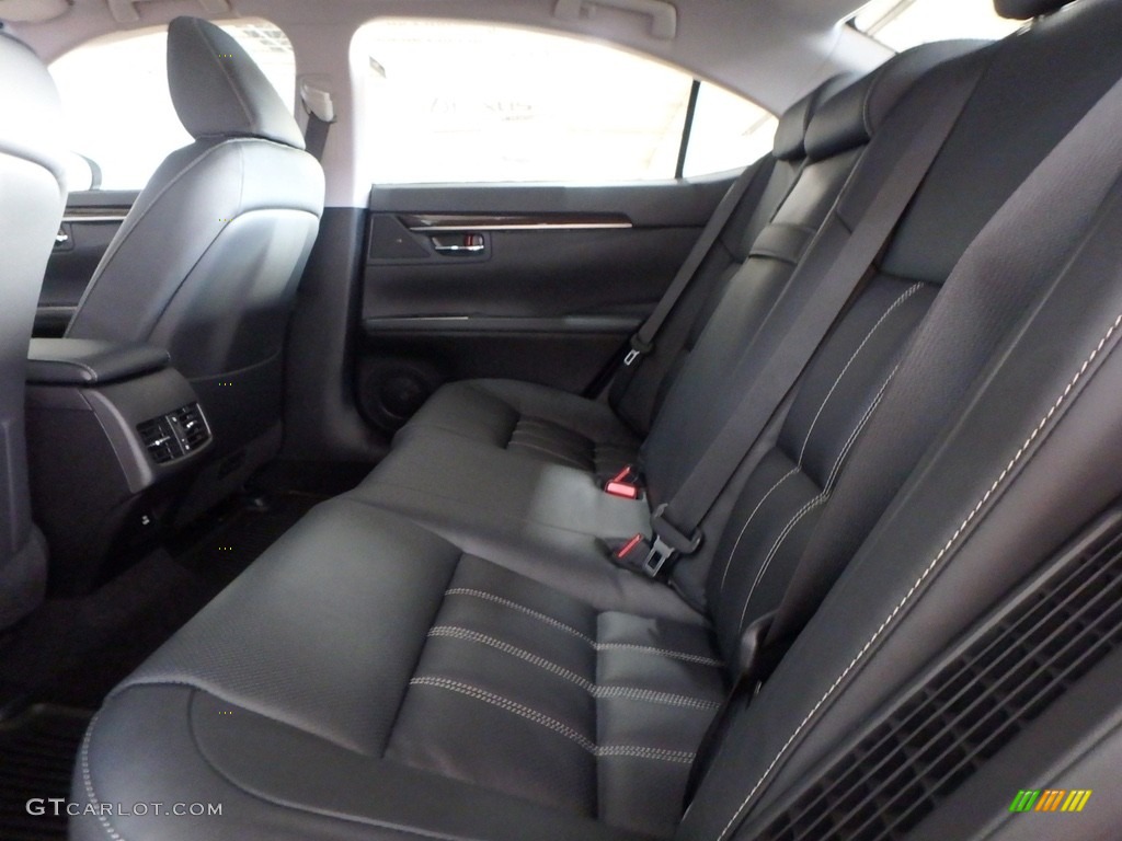 2018 Lexus ES 300h Rear Seat Photo #124187219