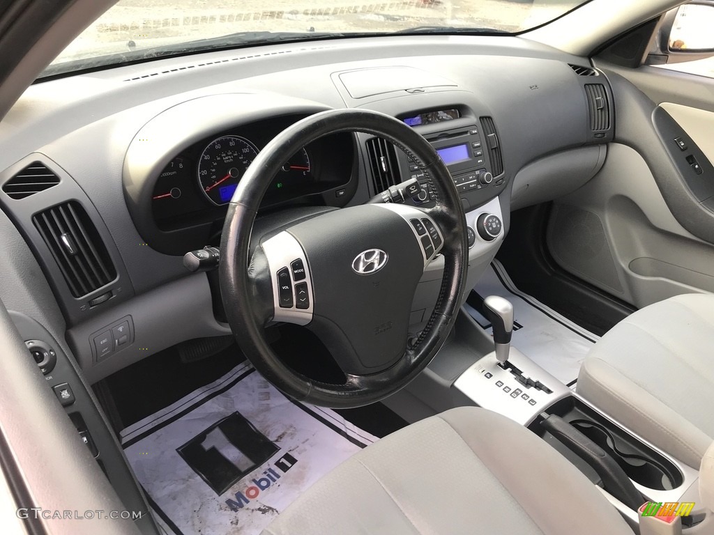 2009 Elantra SE Sedan - Carbon Gray / Black photo #10
