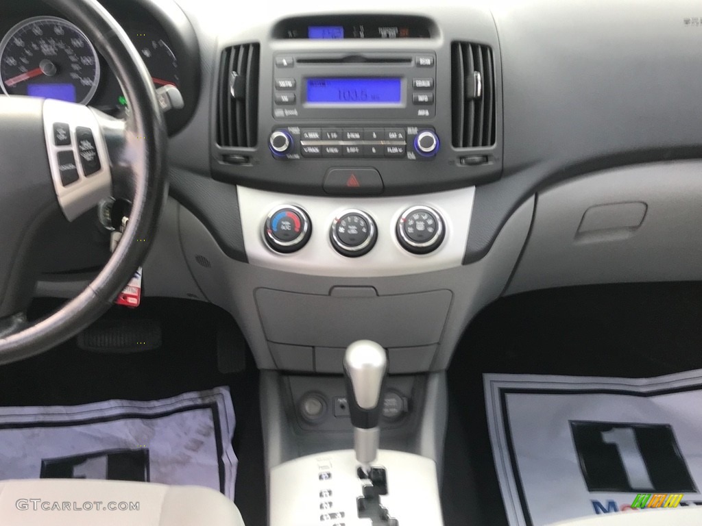 2009 Elantra SE Sedan - Carbon Gray / Black photo #12