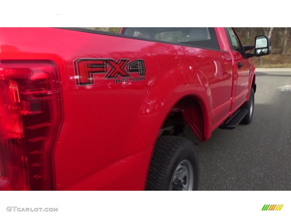 2017 F350 Super Duty XL Regular Cab 4x4 - Race Red / Medium Earth Gray photo #64