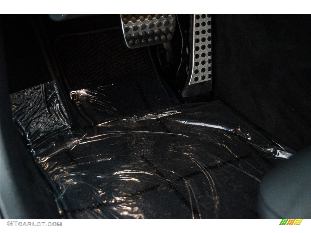 2018 E AMG 63 S 4Matic Wagon - designo Diamond White Metallic / Black photo #23