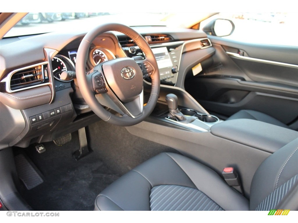 2018 Camry SE - Ruby Flare Pearl / Black photo #10
