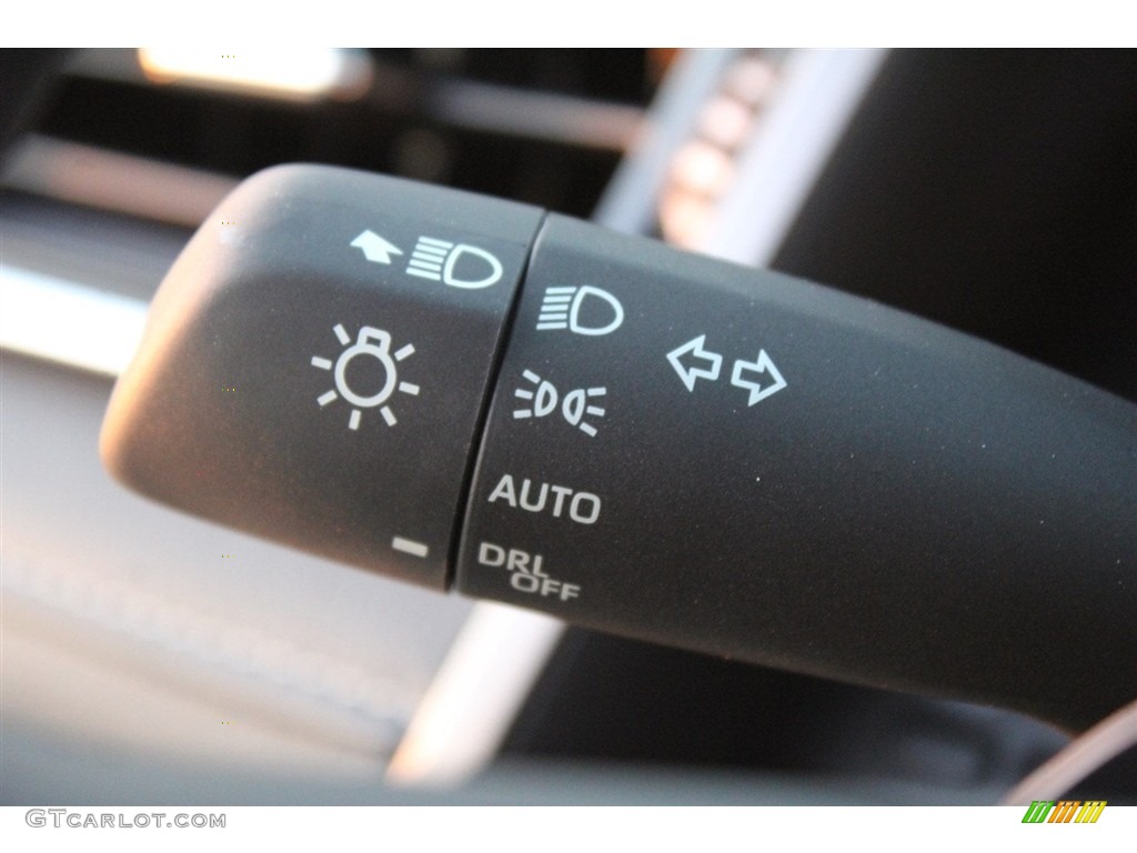 2018 Camry SE - Ruby Flare Pearl / Black photo #22