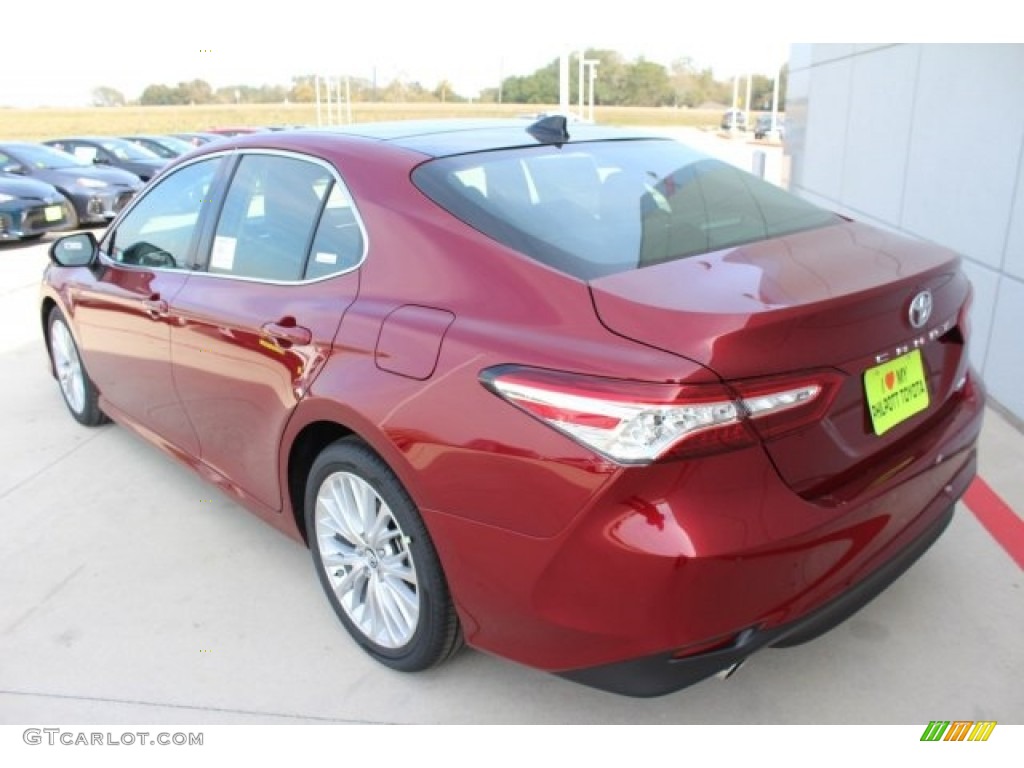 2018 Camry XLE V6 - Ruby Flare Pearl / Black photo #6