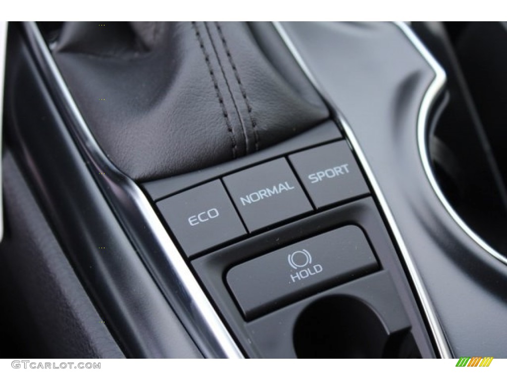 2018 Camry XLE V6 - Ruby Flare Pearl / Black photo #16