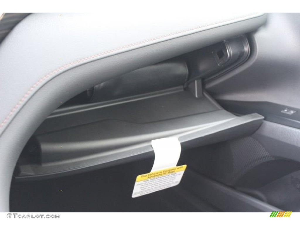 2018 Camry XLE V6 - Ruby Flare Pearl / Black photo #20