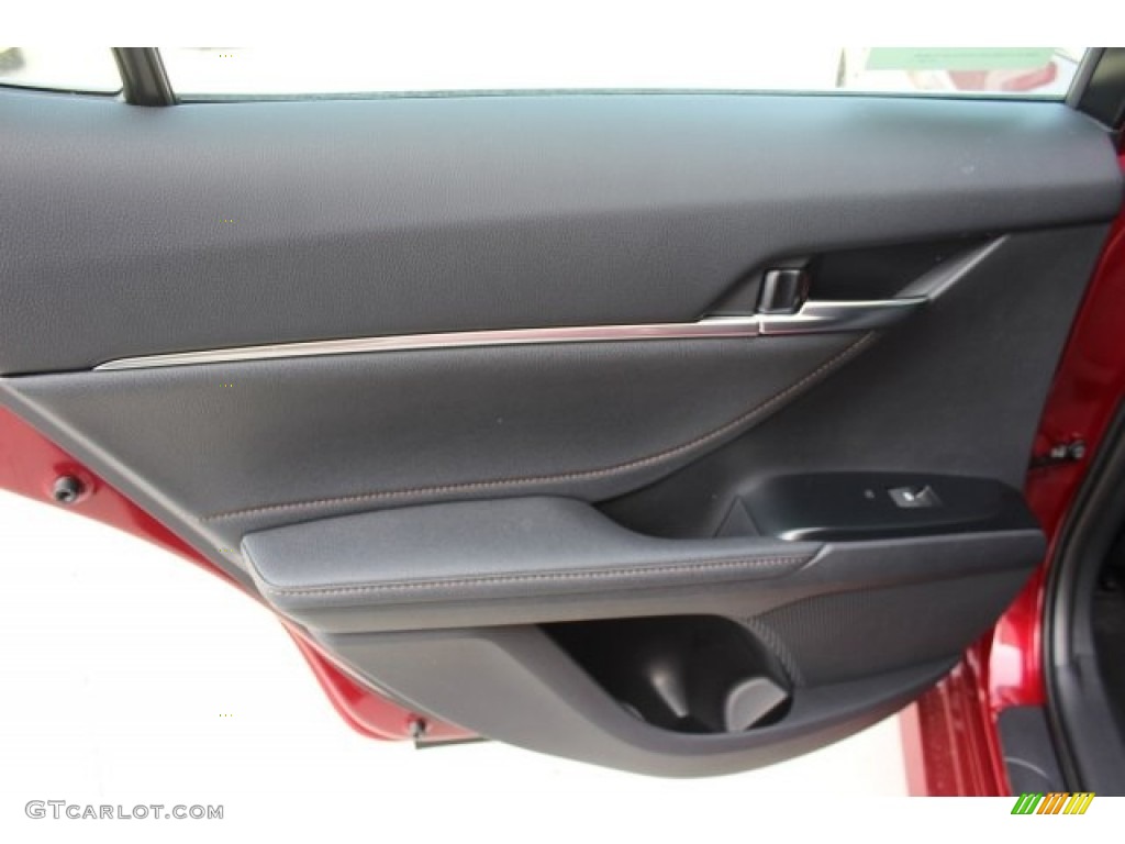 2018 Camry XLE V6 - Ruby Flare Pearl / Black photo #26