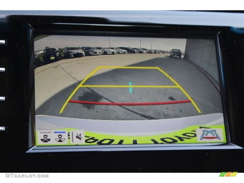 2018 Camry XLE - Wind Chill Pearl / Ash photo #19