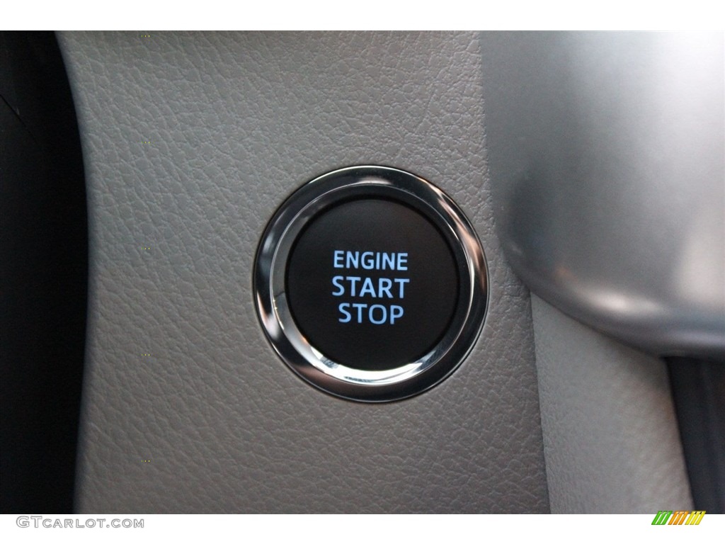 2018 Highlander XLE AWD - Predawn Gray Mica / Ash photo #14