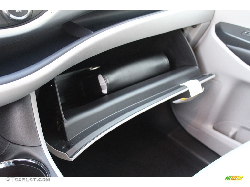 2018 Highlander XLE AWD - Predawn Gray Mica / Ash photo #19