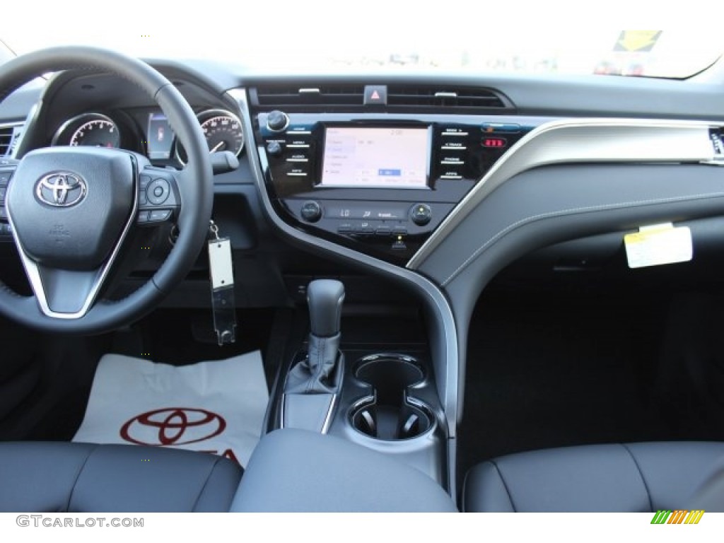 2018 Camry SE - Ruby Flare Pearl / Black photo #25