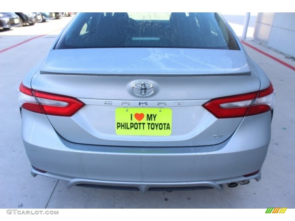 2018 Camry SE - Celestial Silver Metallic / Black photo #7