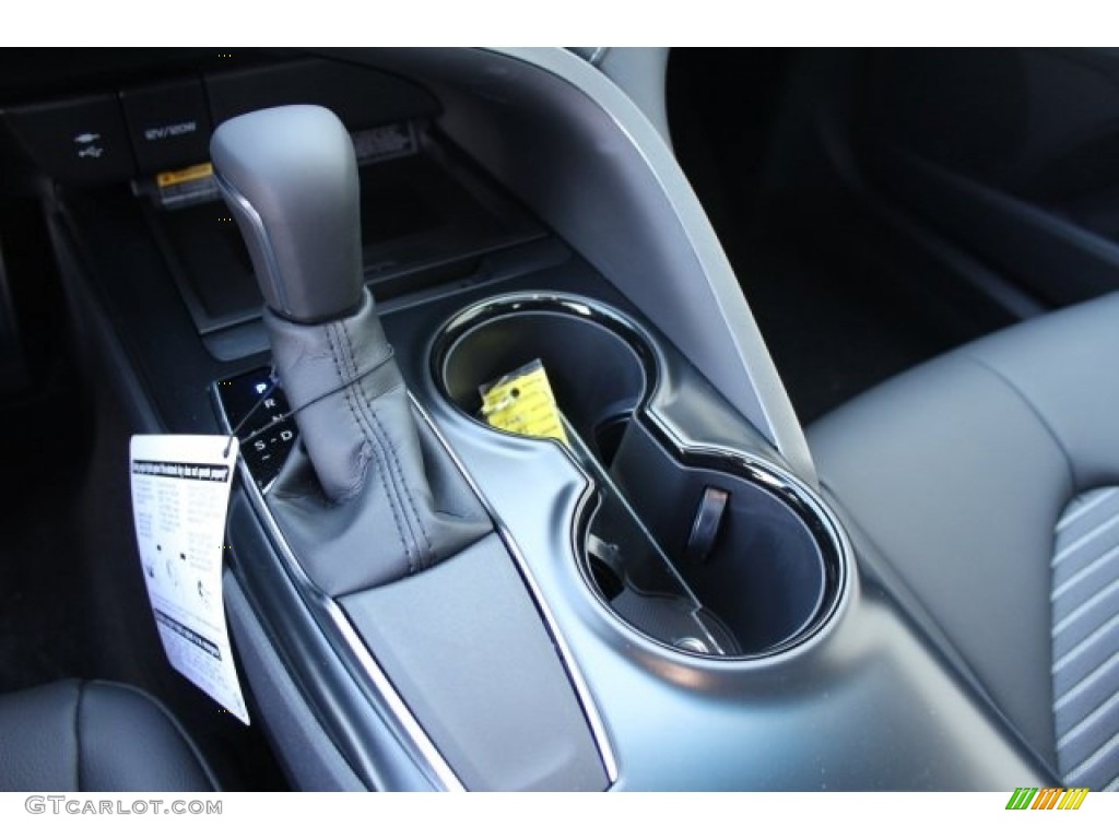 2018 Camry SE - Celestial Silver Metallic / Black photo #14