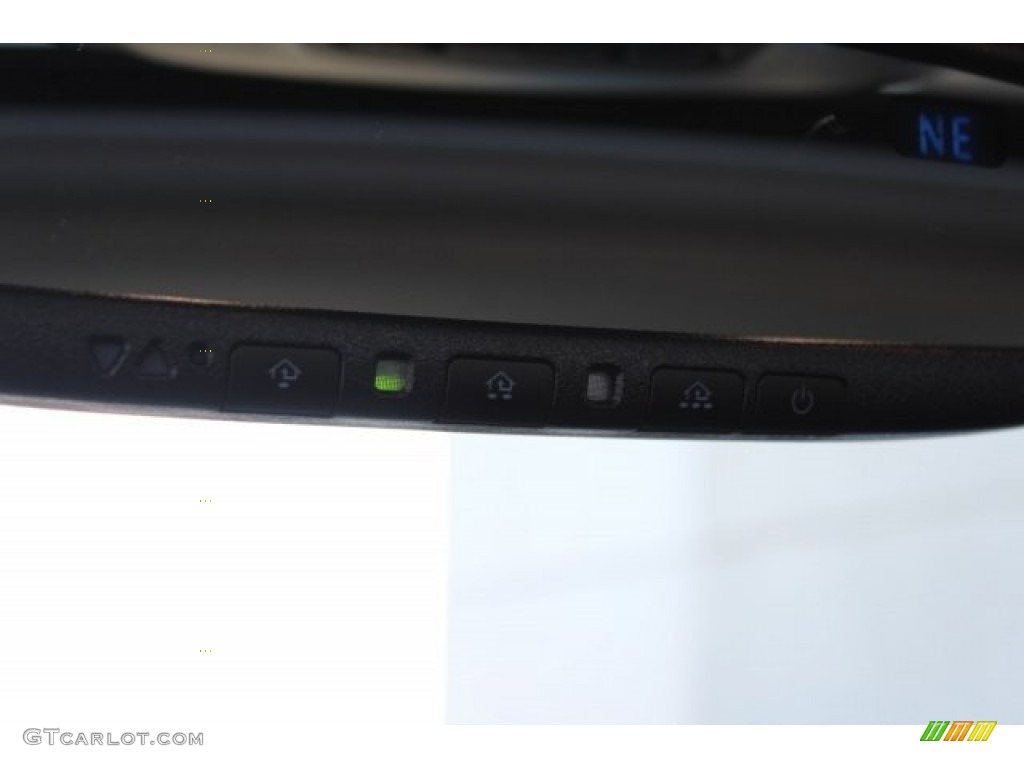 2018 Camry SE - Celestial Silver Metallic / Black photo #20