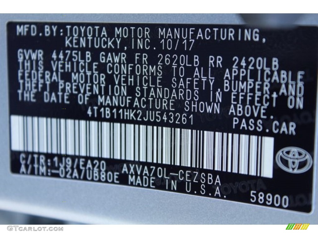 2018 Camry SE - Celestial Silver Metallic / Black photo #35