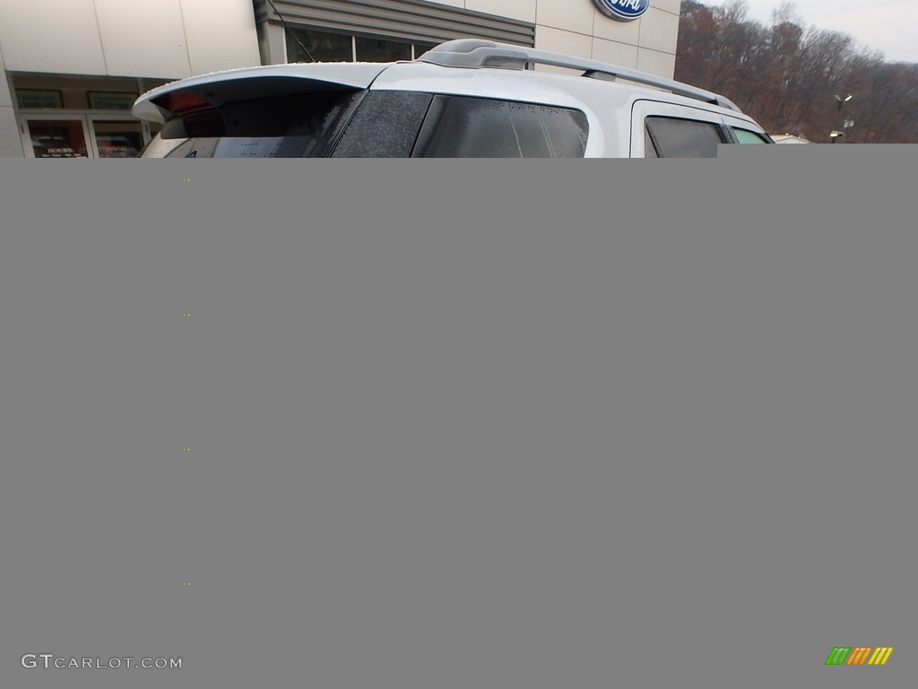 2015 Explorer XLT 4WD - Ingot Silver / Charcoal Black photo #2