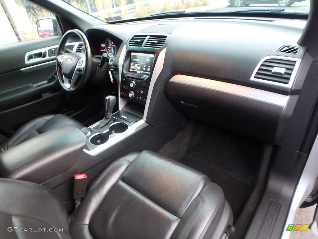 2015 Explorer XLT 4WD - Ingot Silver / Charcoal Black photo #12