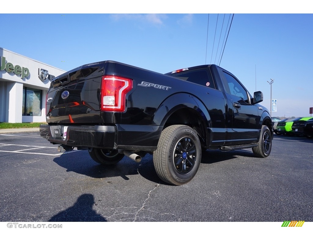 2017 F150 XL Regular Cab - Shadow Black / Earth Gray photo #7