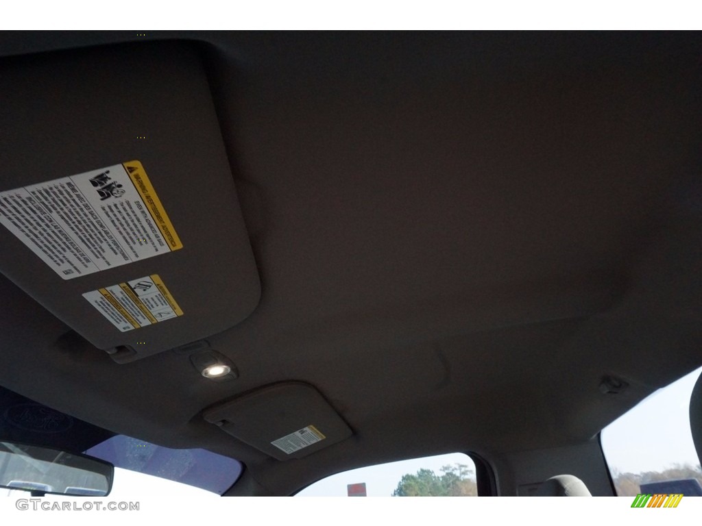 2017 F150 XL Regular Cab - Shadow Black / Earth Gray photo #10