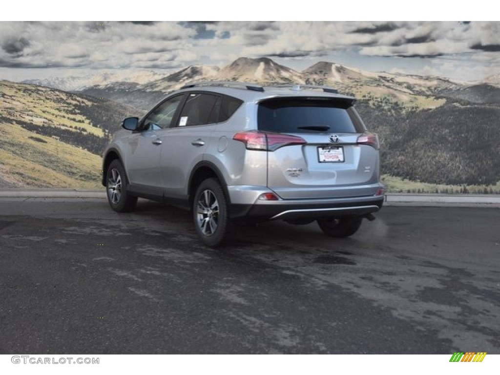 2018 RAV4 XLE AWD - Silver Sky Metallic / Black photo #3