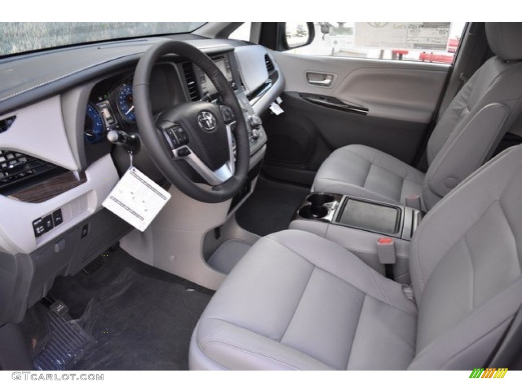 Gray Interior 2018 Toyota Sienna XLE AWD Photo #124241239