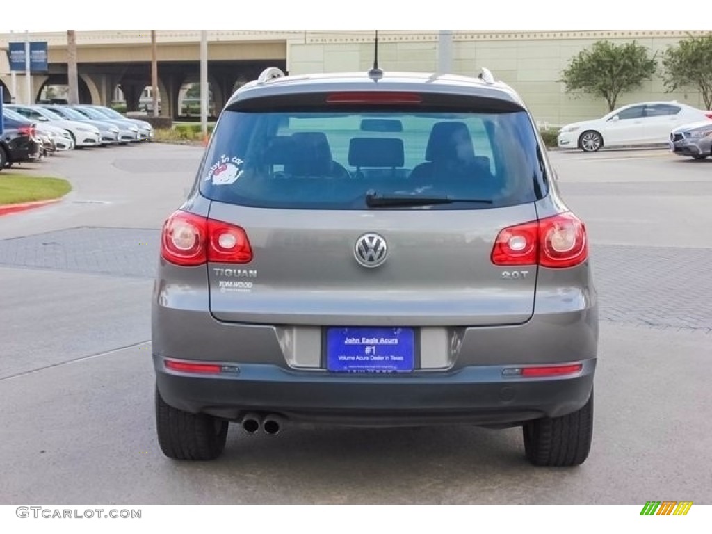 2010 Tiguan S - Alpine Grey Metallic / Charcoal photo #6