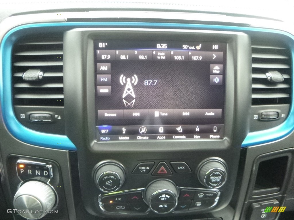 2018 1500 Sport Crew Cab 4x4 - Hydro Blue Pearl / Black photo #18