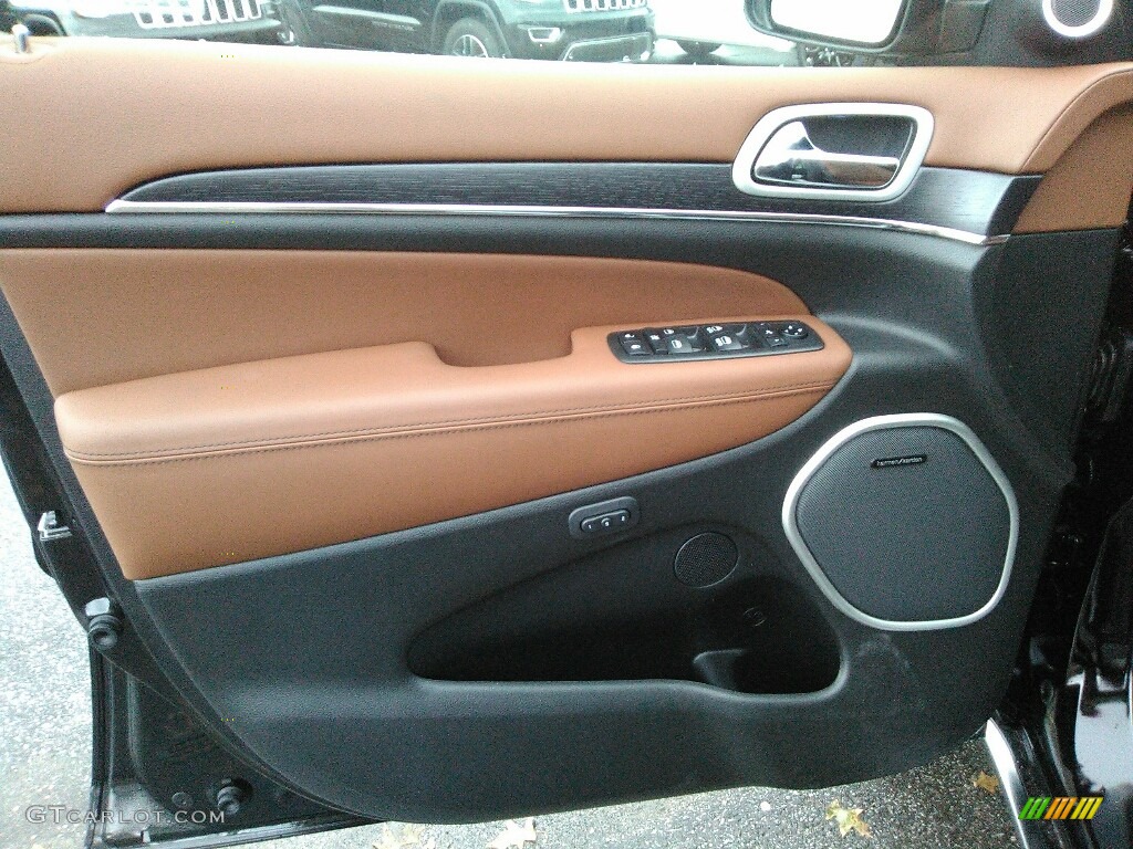 2018 Jeep Grand Cherokee Summit 4x4 Door Panel Photos