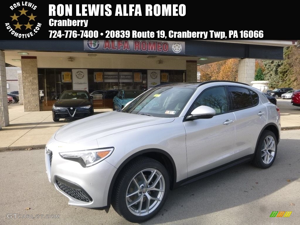 Silverstone Gray Metallic Alfa Romeo Stelvio