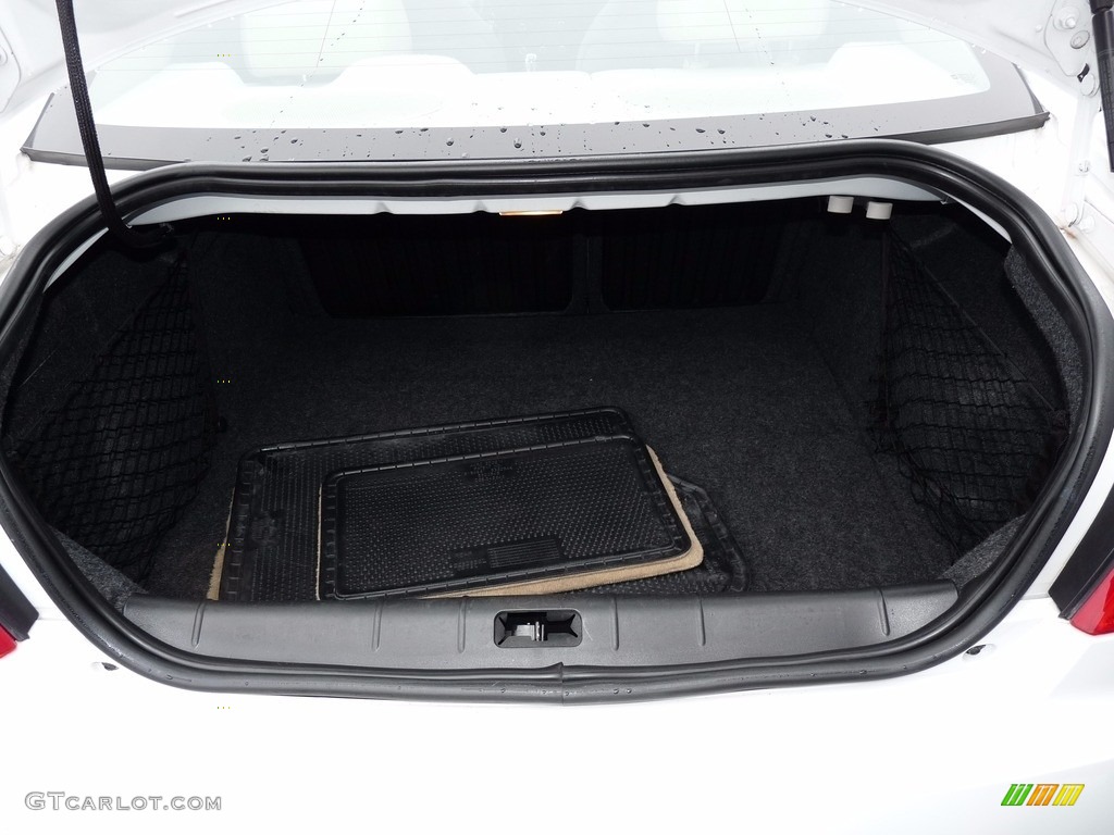 2009 G6 V6 Sedan - Summit White / Light Taupe photo #10