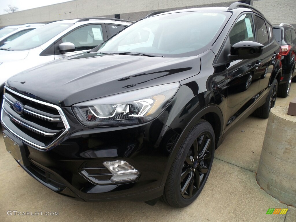 2018 Escape SE 4WD - Shadow Black / Charcoal Black photo #1