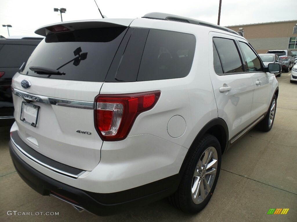 2018 Explorer XLT 4WD - White Platinum / Ebony Black photo #3