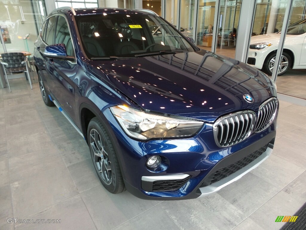 2018 X1 xDrive28i - Mediterranean Blue Metallic / Black photo #1