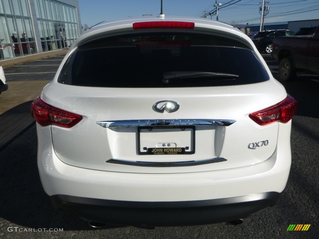 2017 QX70 AWD - Majestic White / Graphite photo #5