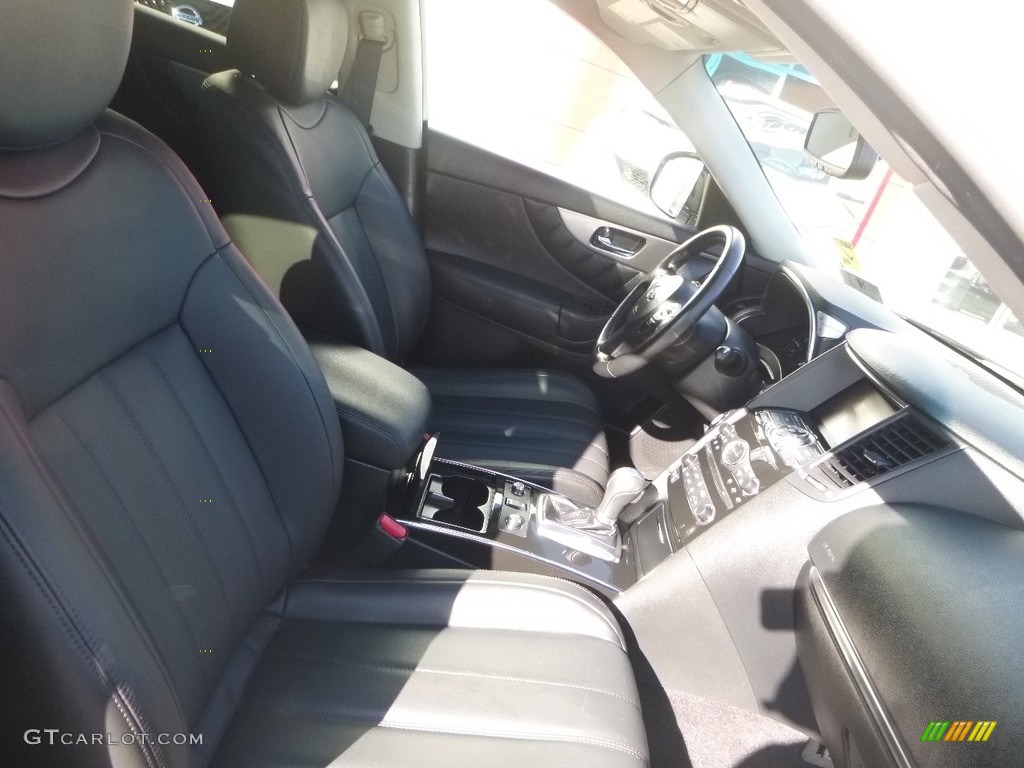 2017 QX70 AWD - Majestic White / Graphite photo #10