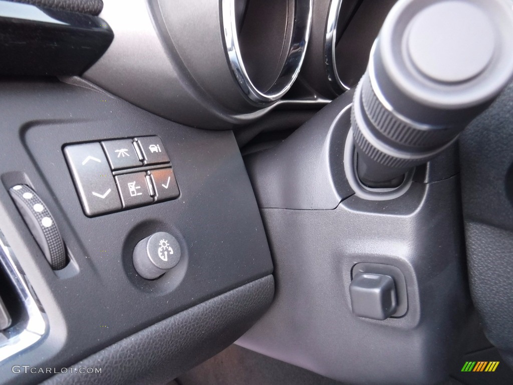2015 Cadillac CTS V-Coupe Controls Photo #124266018