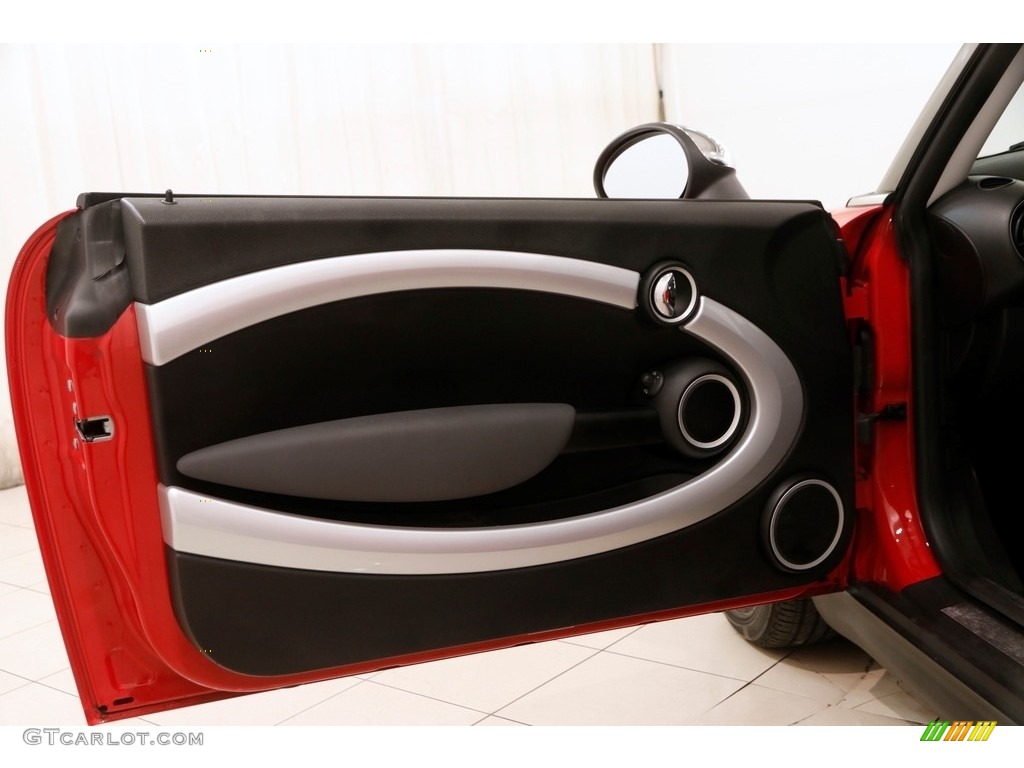 2009 Cooper Hardtop - Chili Red / Punch Carbon Black Leather photo #4