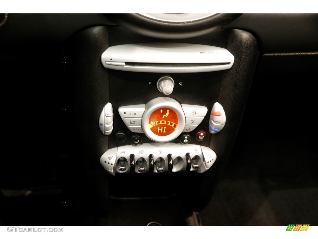 2009 Cooper Hardtop - Chili Red / Punch Carbon Black Leather photo #9