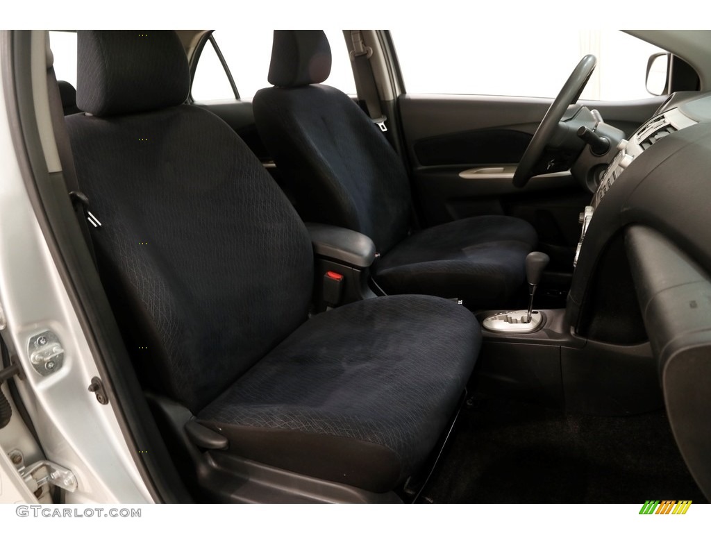 2007 Yaris S Sedan - Silver Streak Mica / Dark Charcoal photo #10