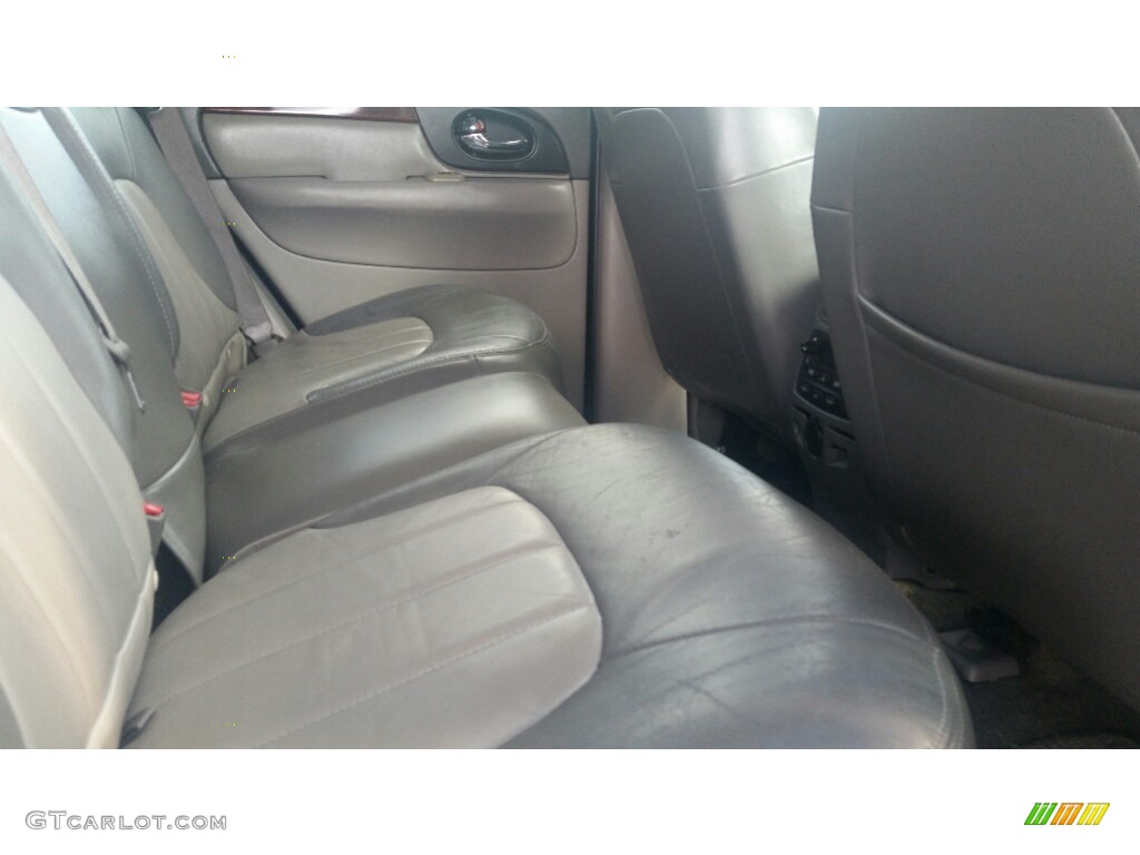2004 Envoy SLT 4x4 - Onyx Black / Dark Pewter photo #17