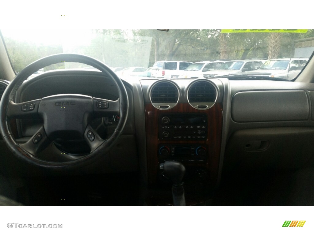 2004 Envoy SLT 4x4 - Onyx Black / Dark Pewter photo #20